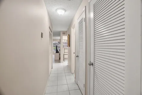 8713 NW 10th Street Plantation FL 33322