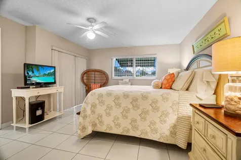 8713 NW 10th Street Plantation FL 33322