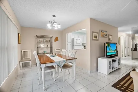 8713 NW 10th Street Plantation FL 33322
