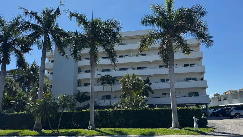 3212 NE 12th Street Pompano Beach FL 33062