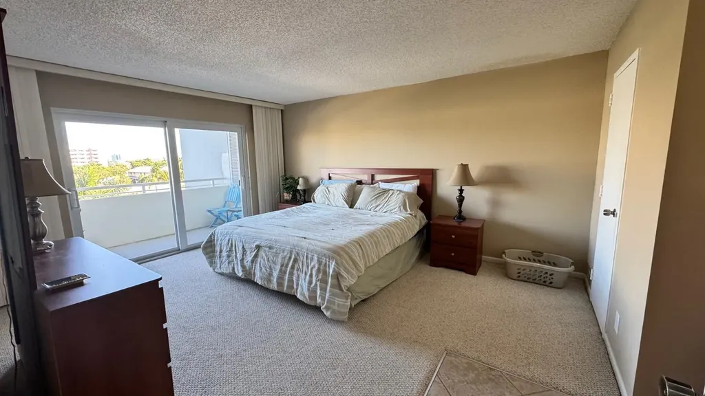 3212 NE 12th Street Pompano Beach FL 33062