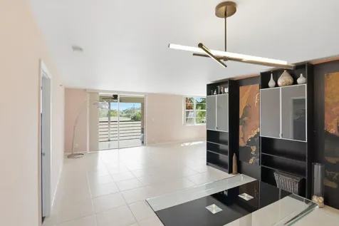 5340 NW 2nd Avenue Boca Raton FL 33487