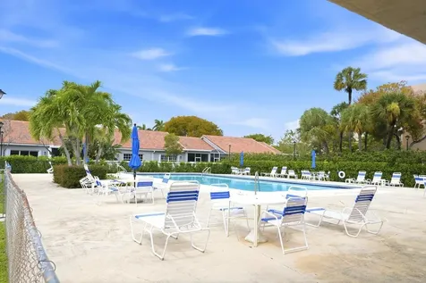 5340 NW 2nd Avenue Boca Raton FL 33487
