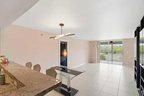5340 NW 2nd Avenue Boca Raton FL 33487