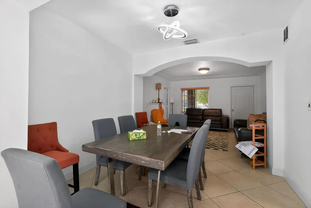 2131 Biarritz Drive Miami Beach FL 33141