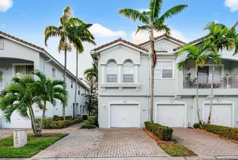 3167 Laurel Ridge Circle Riviera Beach FL 33404