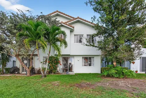 3167 Laurel Ridge Circle Riviera Beach FL 33404