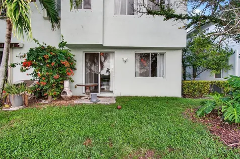 3167 Laurel Ridge Circle Riviera Beach FL 33404