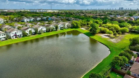 3167 Laurel Ridge Circle Riviera Beach FL 33404