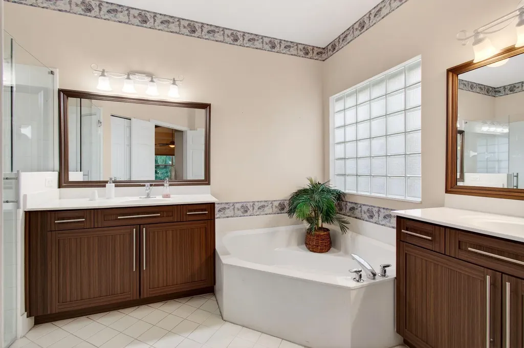 12636 Via Ravenna Boynton Beach FL 33436