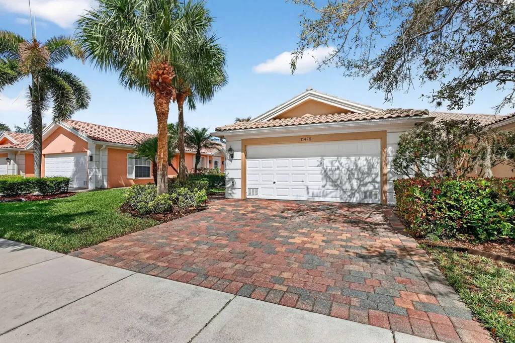 11476 SW Pembroke Drive Port St Lucie FL 34987