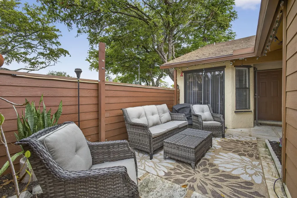 3807 Collinwood Lane West Palm Beach FL 33406