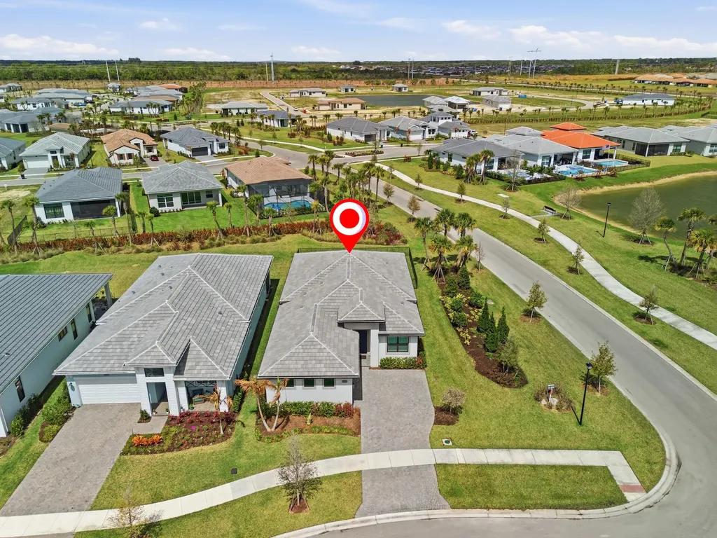8695 SW Cantante Way Port St Lucie FL 34987