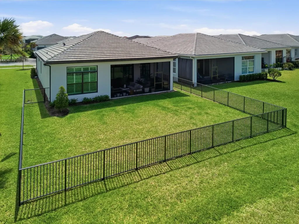 8695 SW Cantante Way Port St Lucie FL 34987