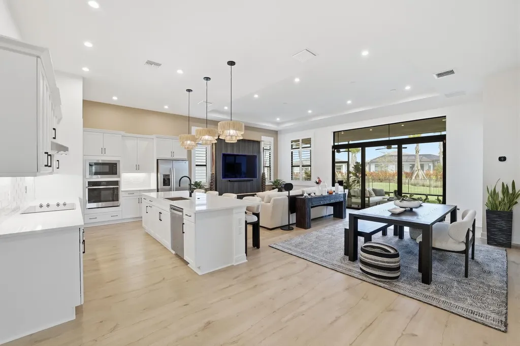 8695 SW Cantante Way Port St Lucie FL 34987