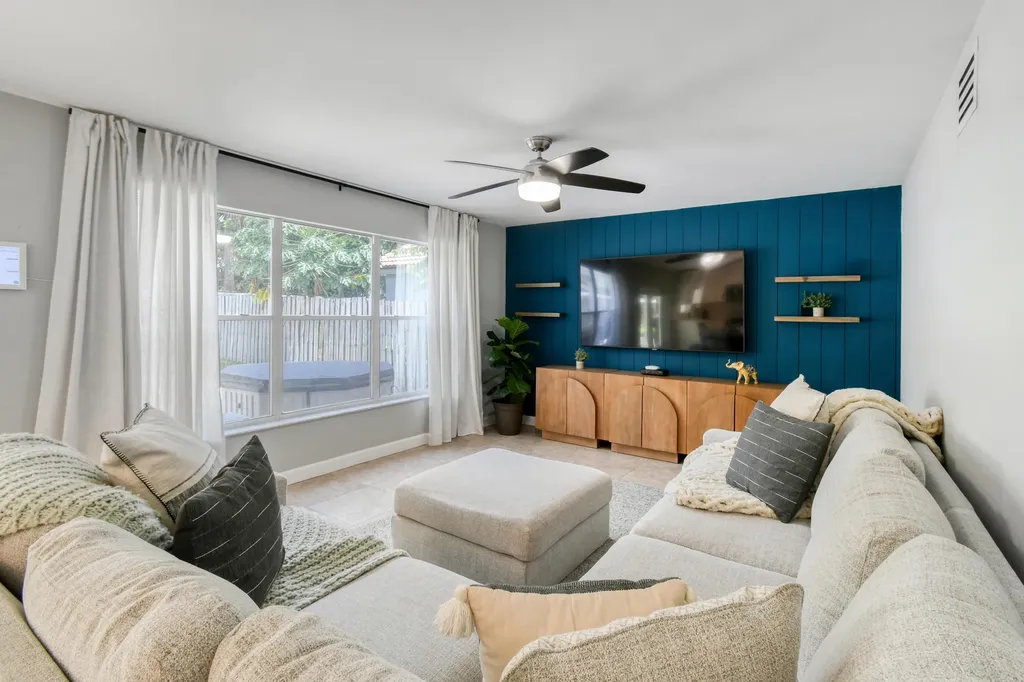 141 St Michaels Court Jupiter FL 33458