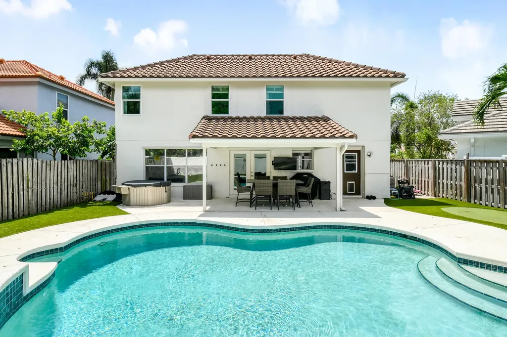 141 St Michaels Court Jupiter FL 33458