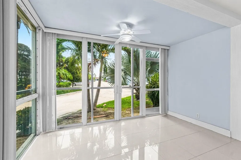 2010 S Federal Highway Boynton Beach FL 33435