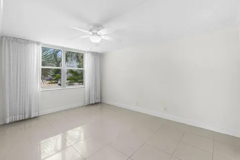 2010 S Federal Highway Boynton Beach FL 33435