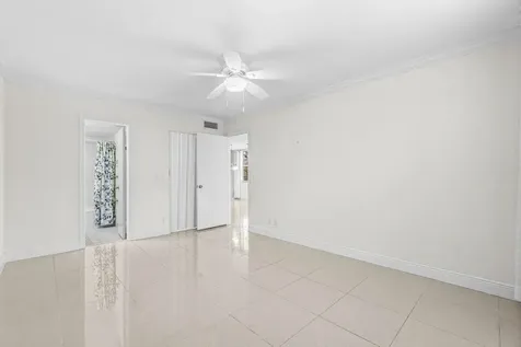 2010 S Federal Highway Boynton Beach FL 33435