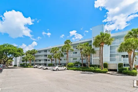 2010 S Federal Highway Boynton Beach FL 33435