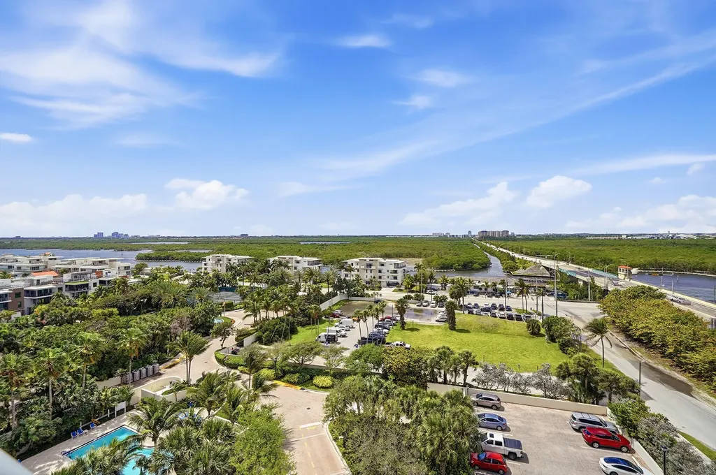 6051 N Ocean Drive Hollywood FL 33019