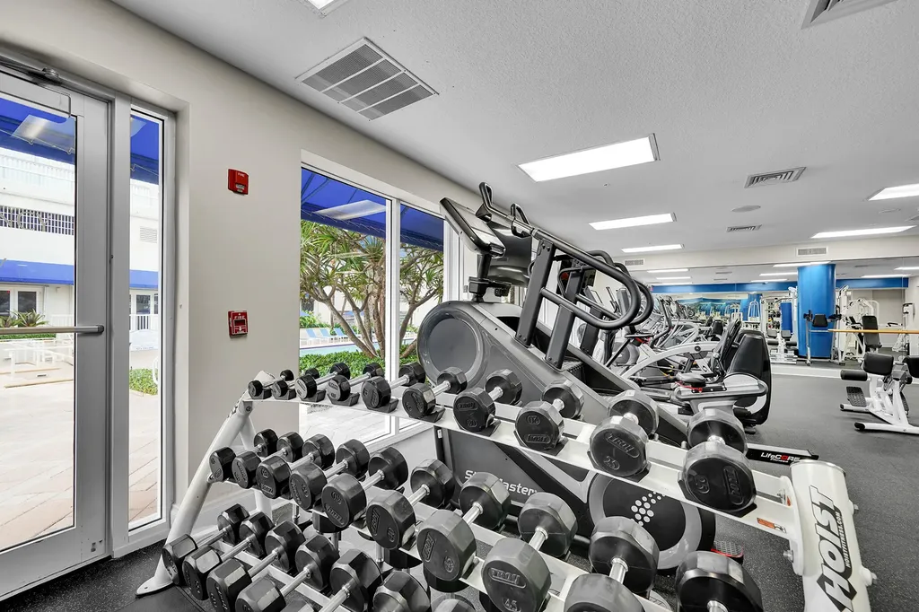 6051 N Ocean Drive Hollywood FL 33019