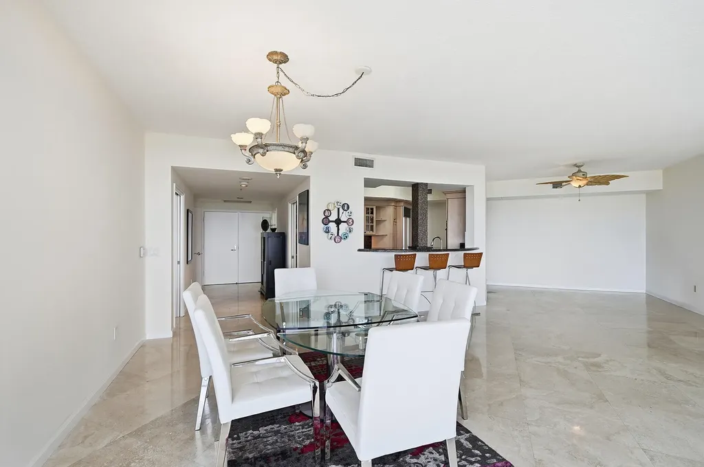 6051 N Ocean Drive Hollywood FL 33019