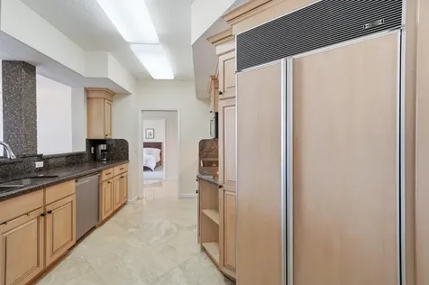 6051 N Ocean Drive Hollywood FL 33019