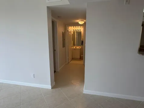 519 E Sheridan Street Dania Beach FL 33004