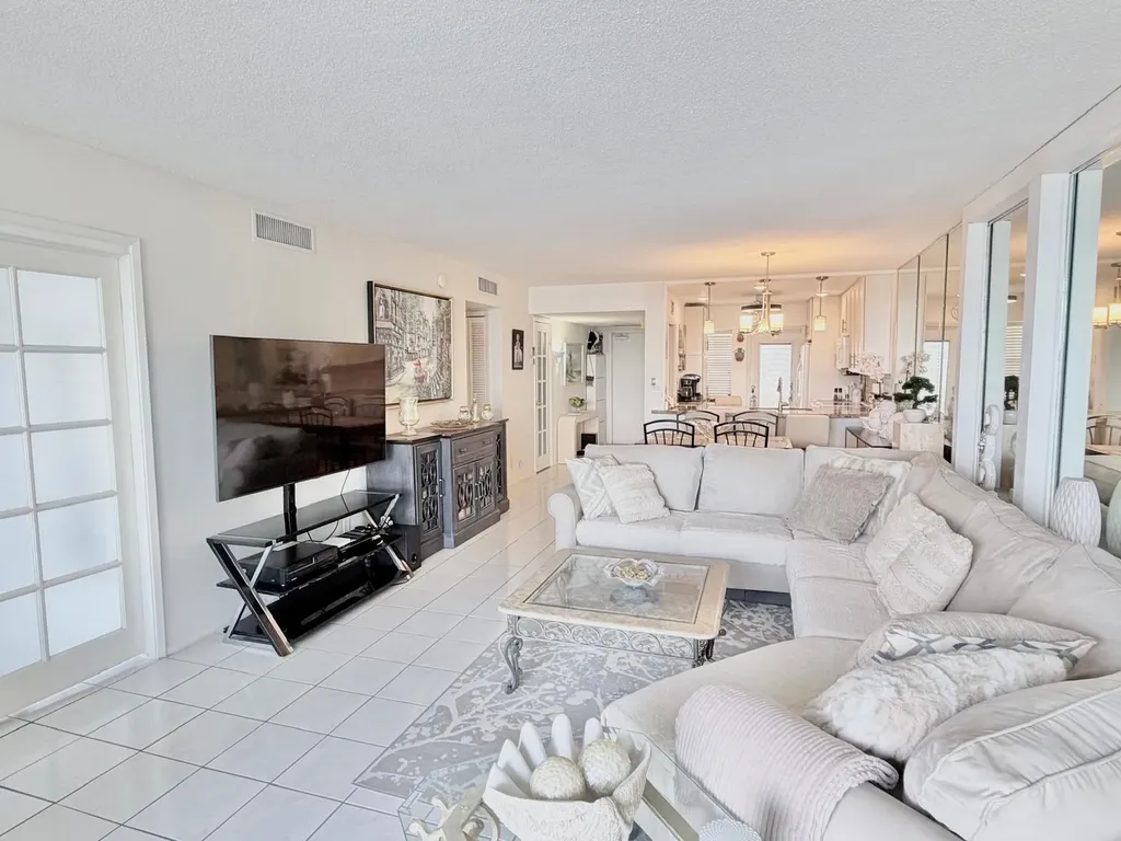 3051 N Course Drive Pompano Beach FL 33069
