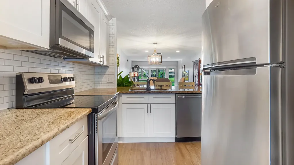 5620 Queen Palm Court Delray Beach FL 33484