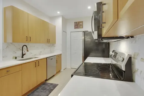 3561 Forest Hill Boulevard West Palm Beach FL 33406