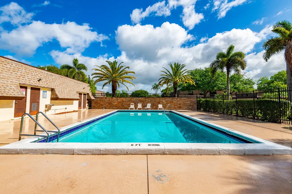 9375 SW 61st Way SW Boca Raton FL 33428