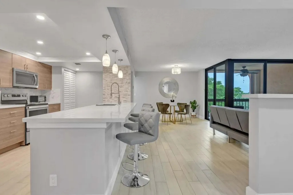 955 Dotterel Road Delray Beach FL 33444