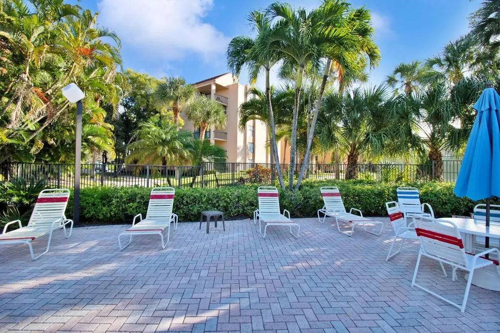 955 Dotterel Road Delray Beach FL 33444