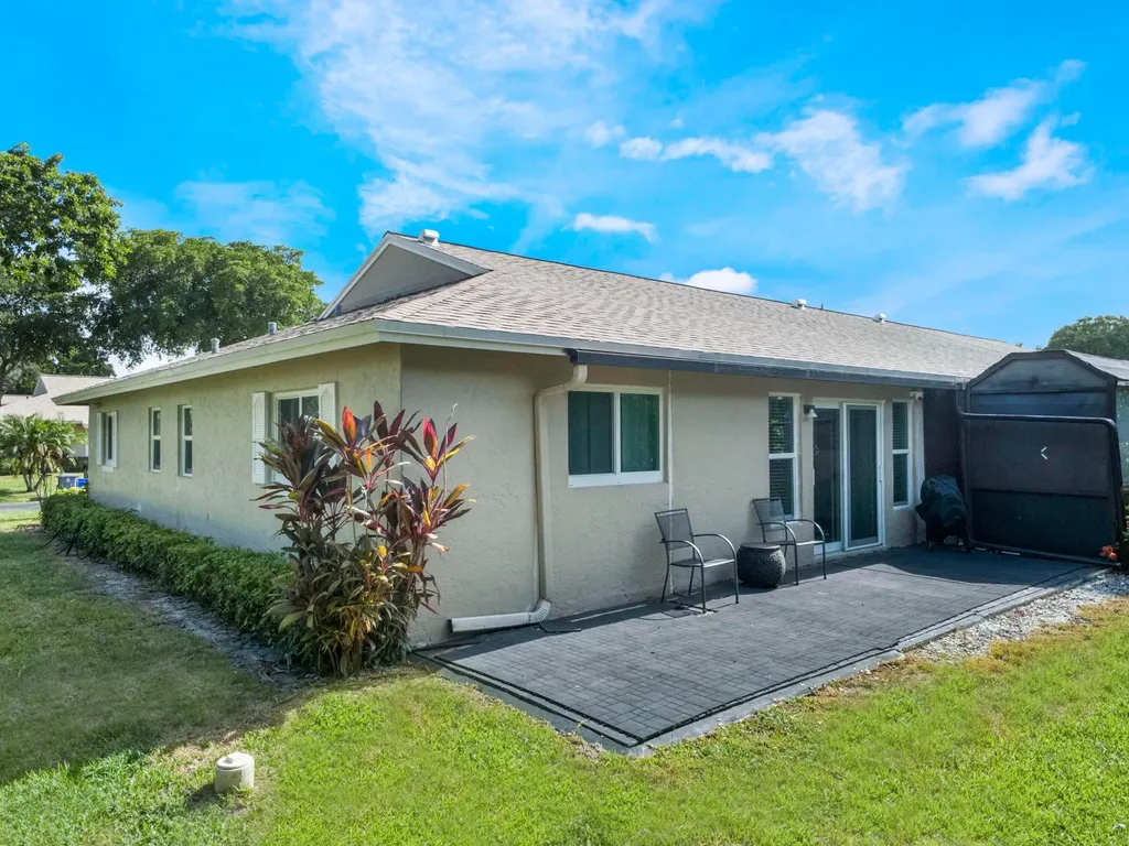 8652 Overset Lane Boca Raton FL 33496