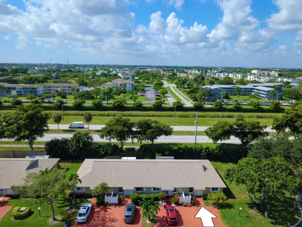 8652 Overset Lane Boca Raton FL 33496