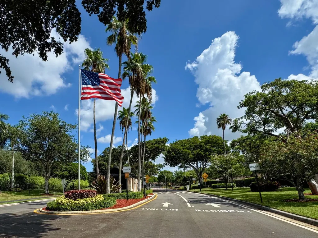 8652 Overset Lane Boca Raton FL 33496