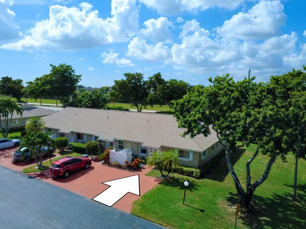 8652 Overset Lane Boca Raton FL 33496