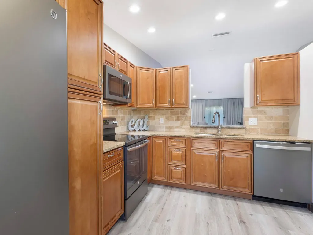 8652 Overset Lane Boca Raton FL 33496