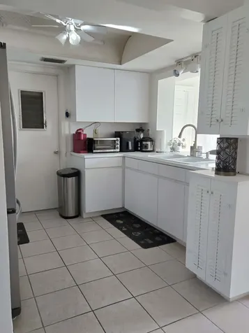4504 NW 43rd Terrace Tamarac FL 33319