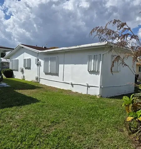 4504 NW 43rd Terrace Tamarac FL 33319