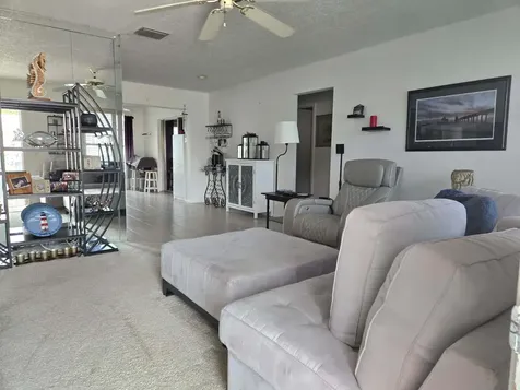 4504 NW 43rd Terrace Tamarac FL 33319