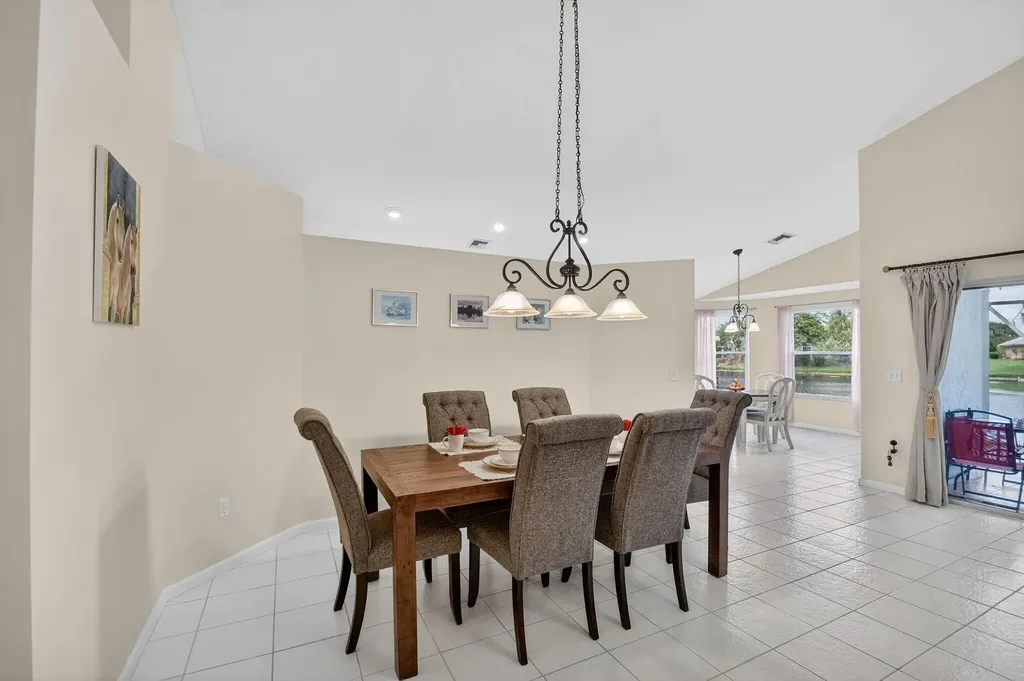2453 Stonegate Drive Wellington FL 33414