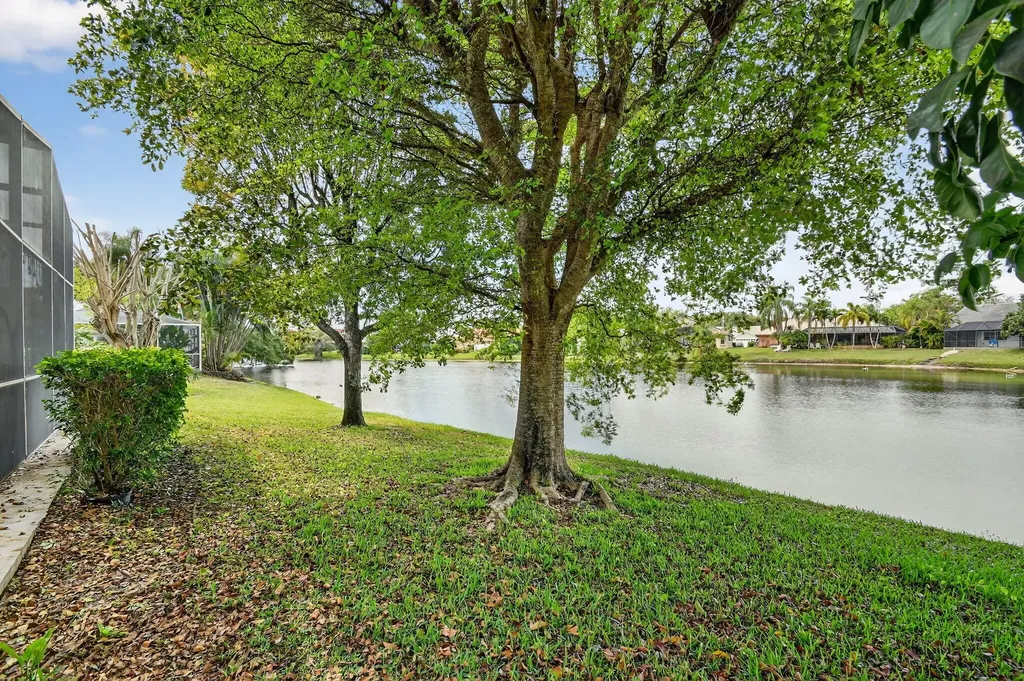 2453 Stonegate Drive Wellington FL 33414