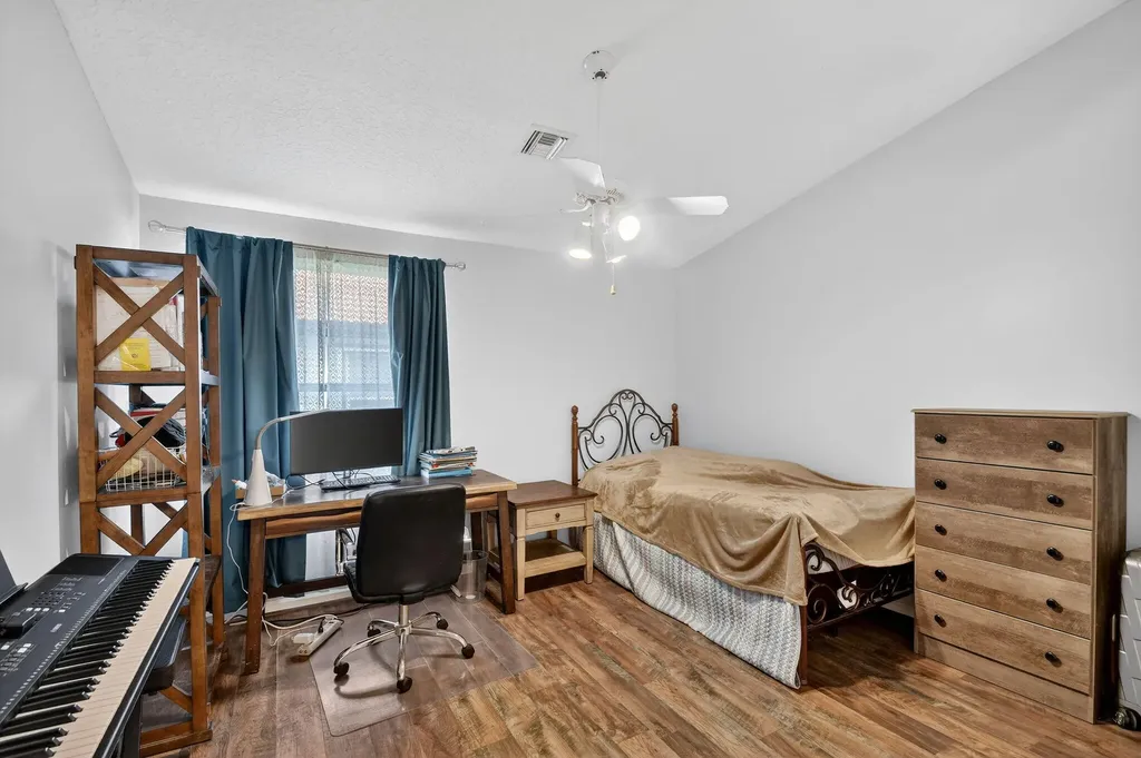 2453 Stonegate Drive Wellington FL 33414