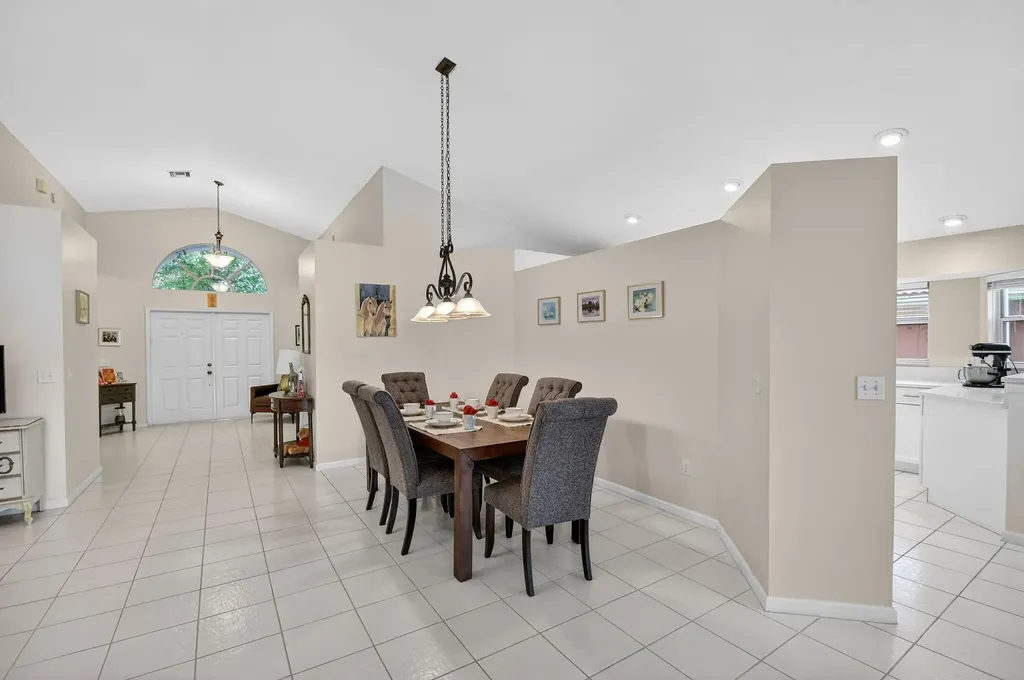 2453 Stonegate Drive Wellington FL 33414