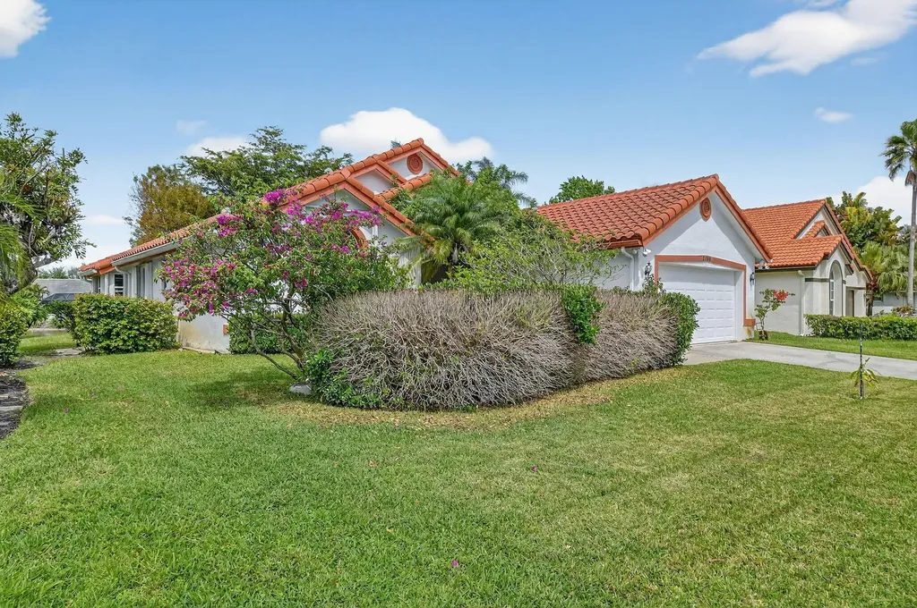 2453 Stonegate Drive Wellington FL 33414