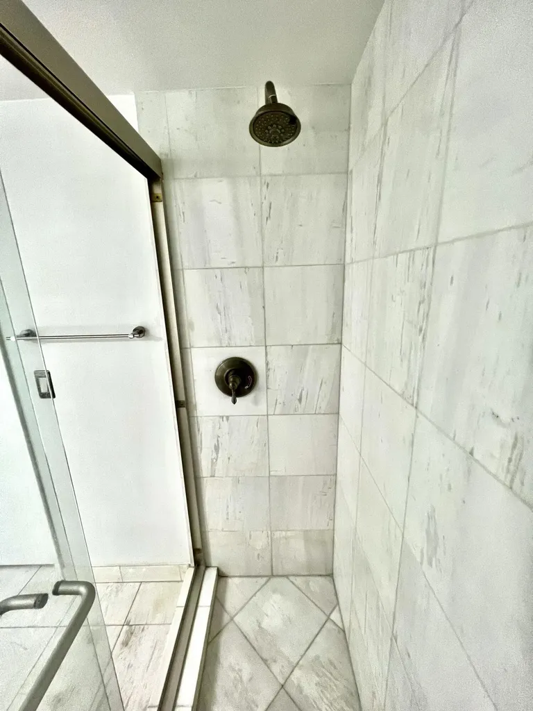 3400 NE 192nd Street Aventura FL 33180